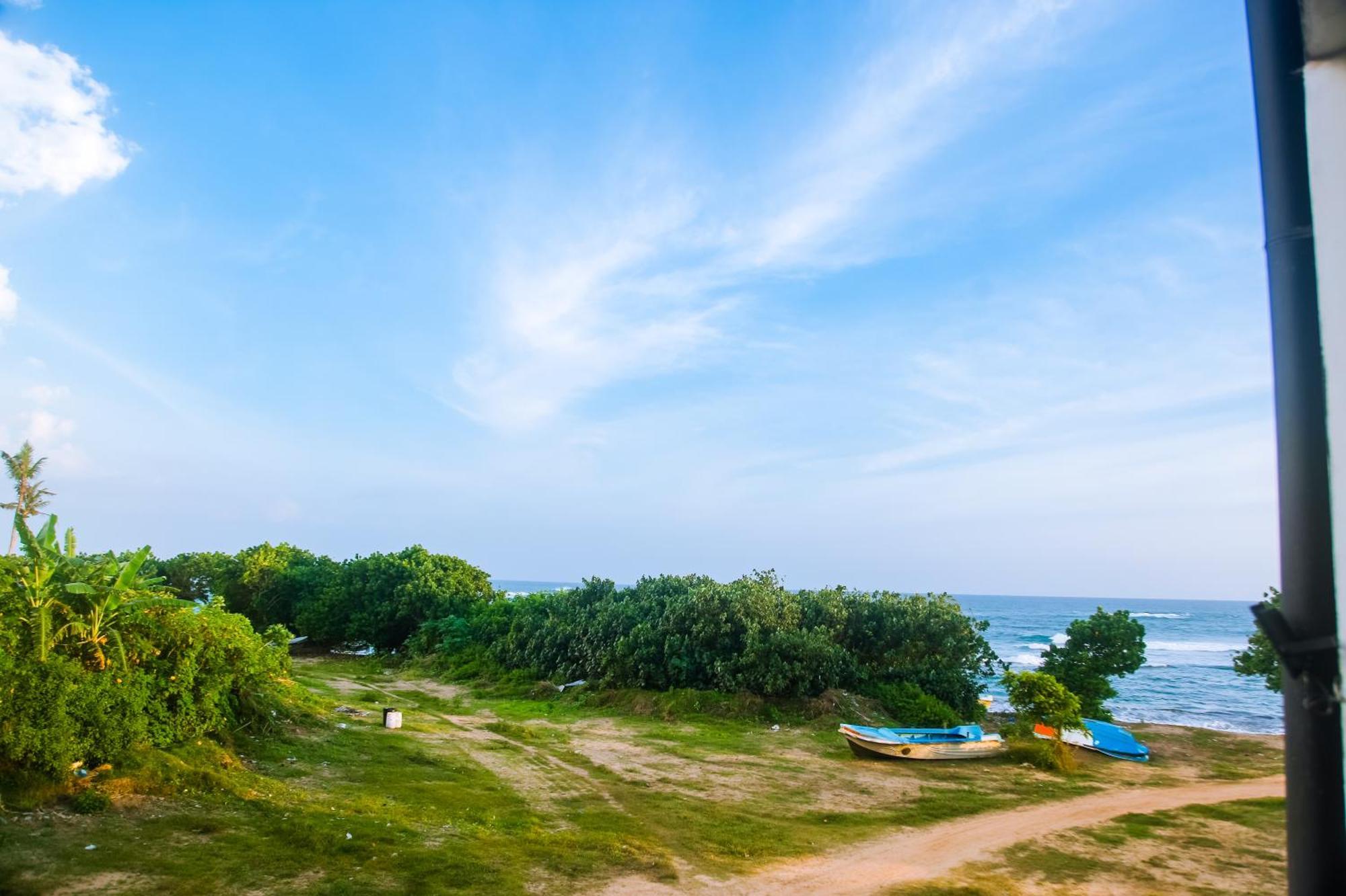 ホテル Mirissa Turtle Point Guest エクステリア 写真
