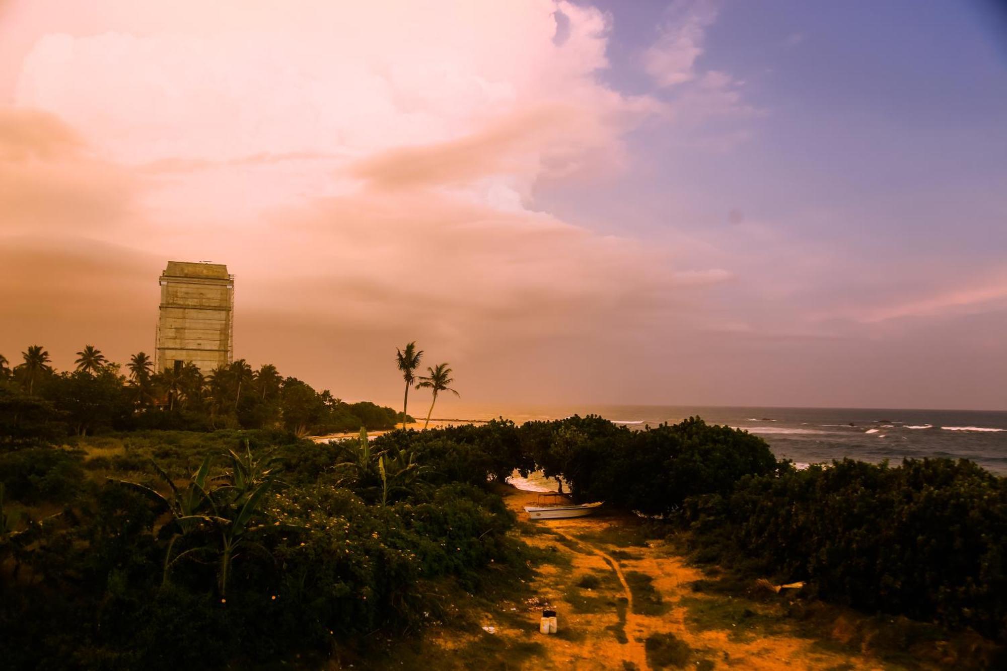 ホテル Mirissa Turtle Point Guest エクステリア 写真