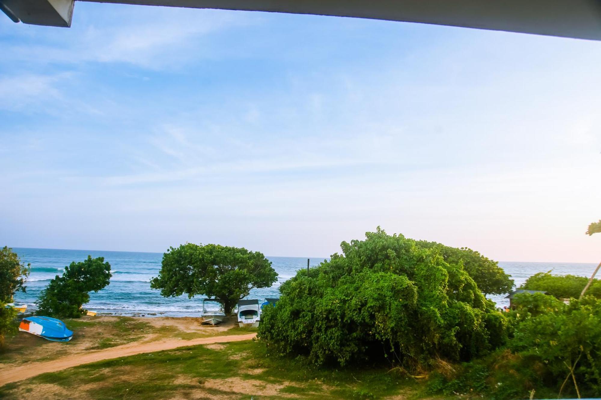 ホテル Mirissa Turtle Point Guest エクステリア 写真